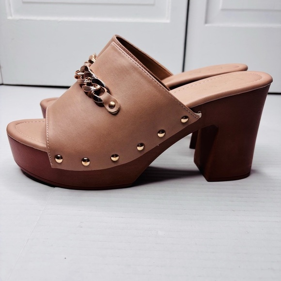 NICOLE MILLER Nude Wada Blocked Mules Size 8 - Picture 1 of 8